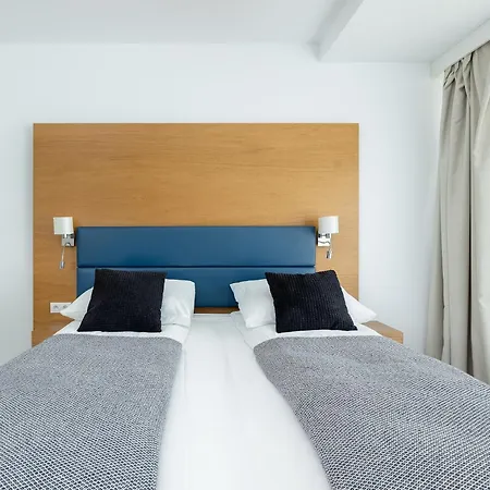 Seaside Ii - By Jantar *